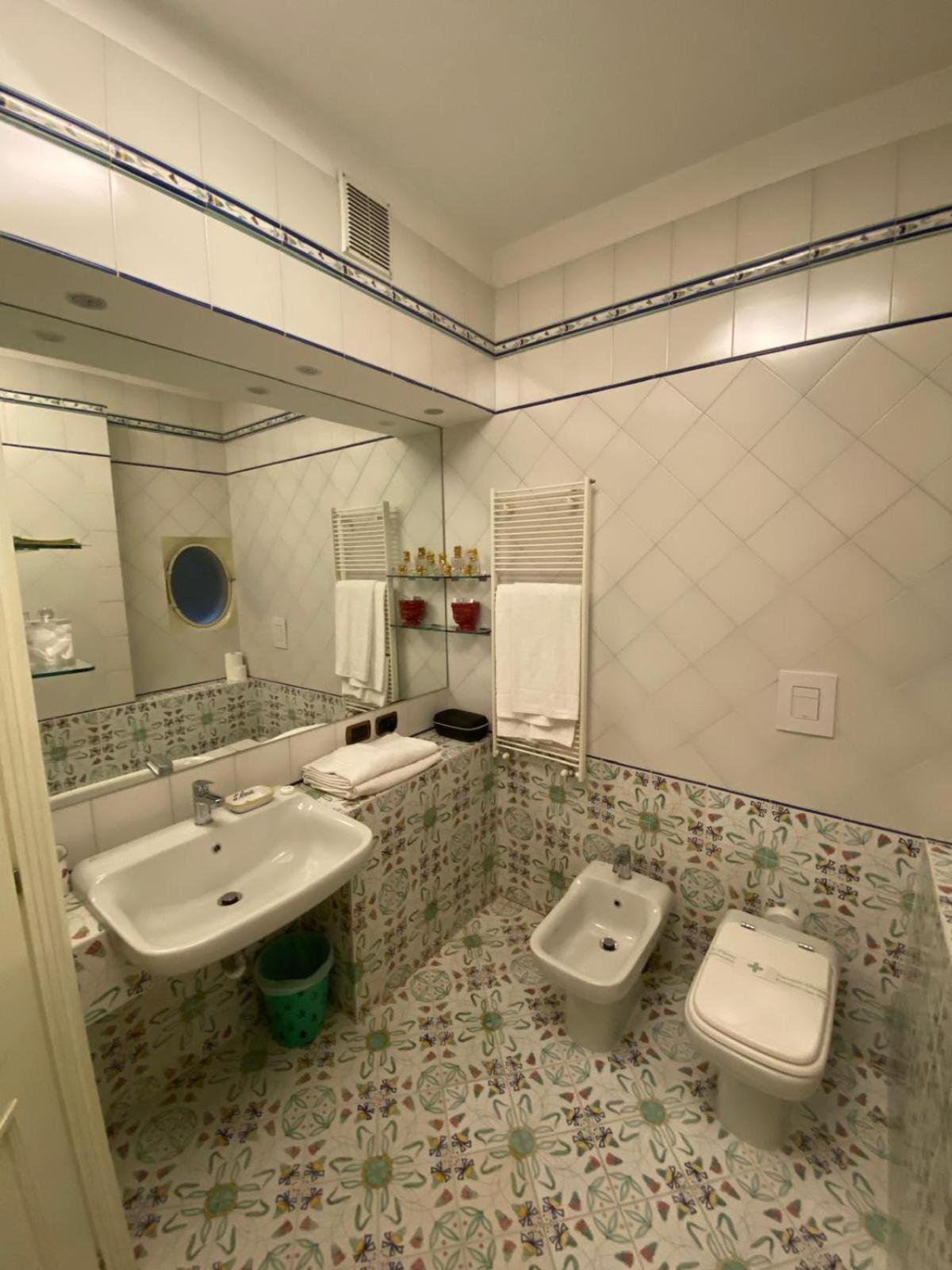 L'Arnia Apartment Naples Exterior photo